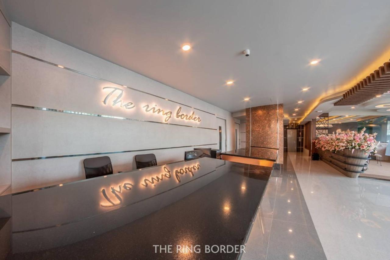 The Ring Border Hotel Ban Khlong Phruan Bagian luar foto