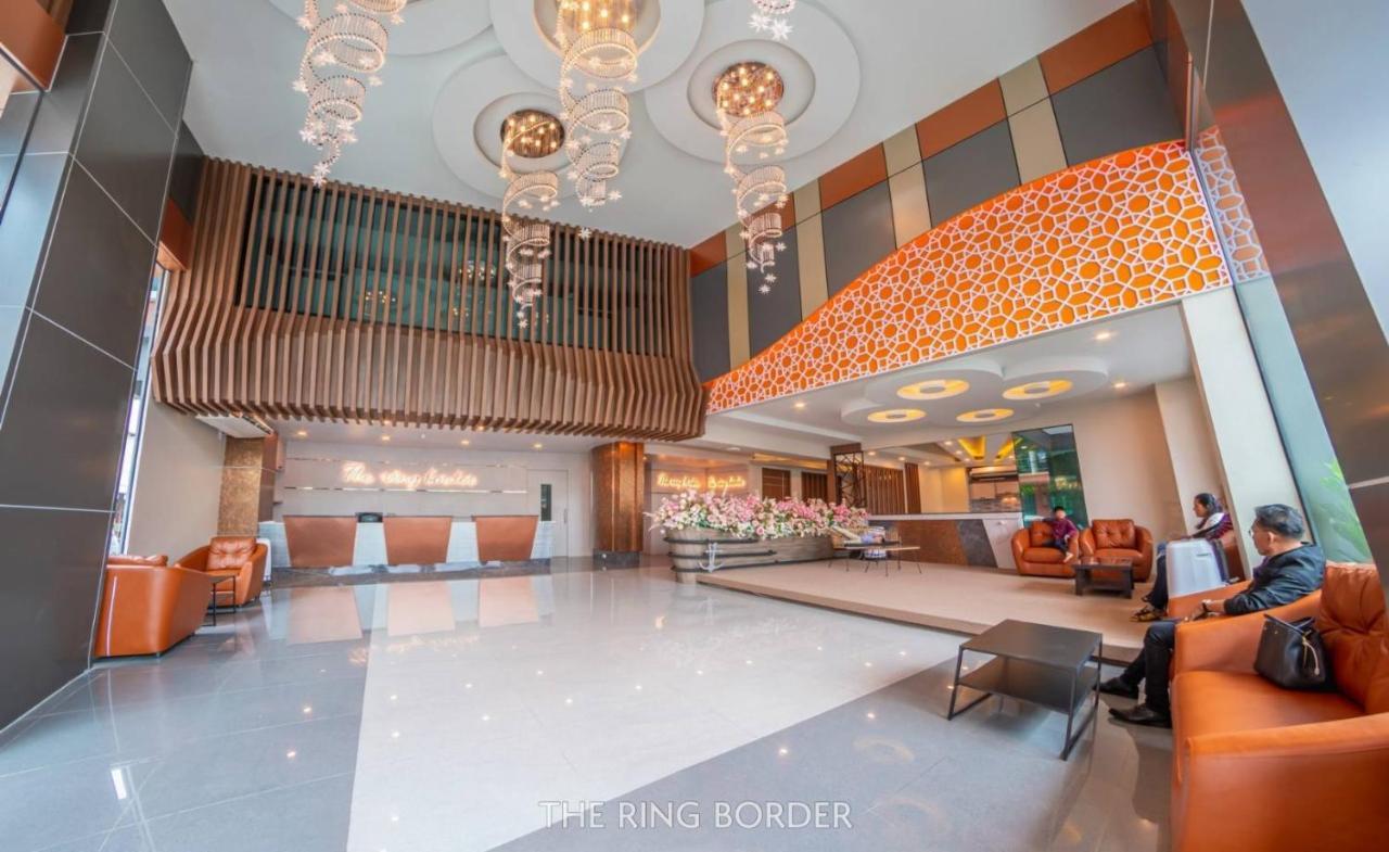 The Ring Border Hotel Ban Khlong Phruan Bagian luar foto